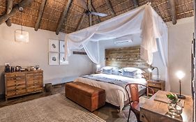 Lalibela Wildlife Reserve - Inzolo Lodge